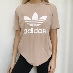 Adidas tshirt